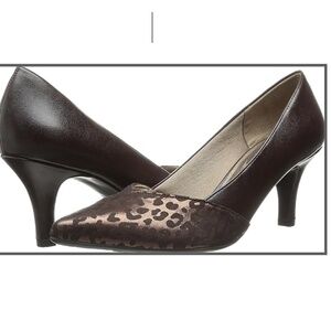 LifeStride Women's Sleek Dress Pump. NEVER WORN NEW 9 WIDE